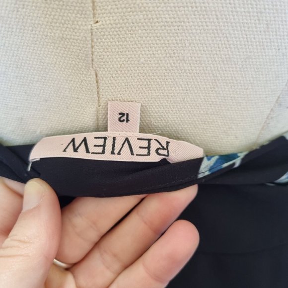 Review She's Lovely Multicolour Floral Flippy Hem A-Line Mini Skirt Size 12 - Picture 7 of 8